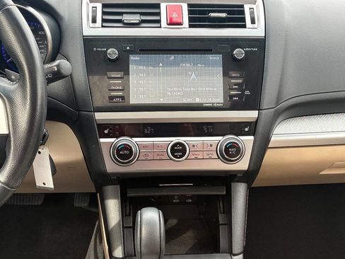 Used 2016 Subaru Outback 2.5i Premium image 27
