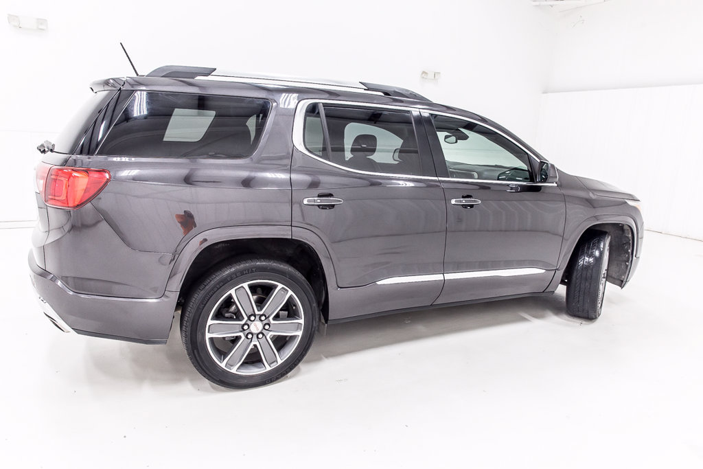 Used 2019 GMC Acadia Denali w/ Technology Package FWD image 7