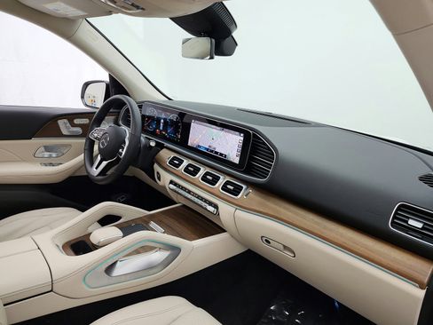Used 2023 Mercedes-Benz GLE 450 4MATIC image 25