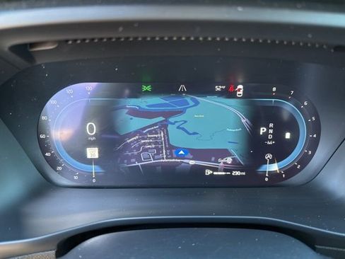 Certified 2023 Volvo XC40 B5 Plus w/ Driver Assist Package image 13