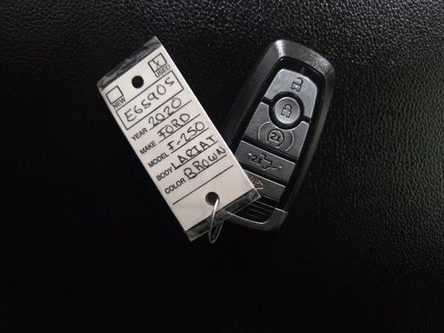 Used 2020 Ford F250 Lariat w/ Lariat Ultimate Package image 52