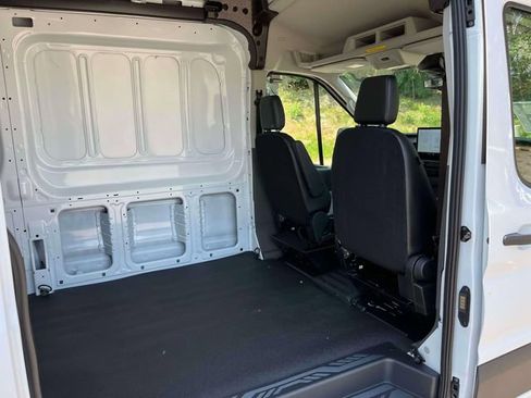 New 2027 Ford Transit 250 148 Medium Roof Extended AWD image 16
