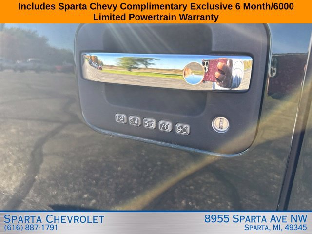 Used 2014 Ford F150 XLT w/ XLT Chrome Package AWD/4WD image 7