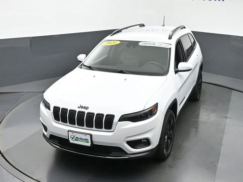 Used 2021 Jeep Cherokee Altitude image 27