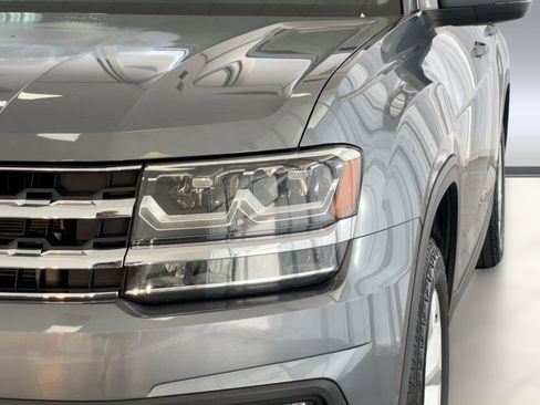 Used 2019 Volkswagen Atlas SE w/ Towing Package image 11