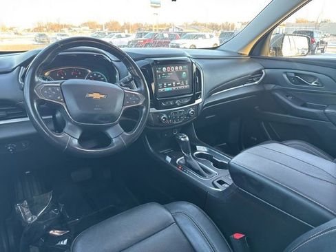 Used 2019 Chevrolet Traverse Premier image 6
