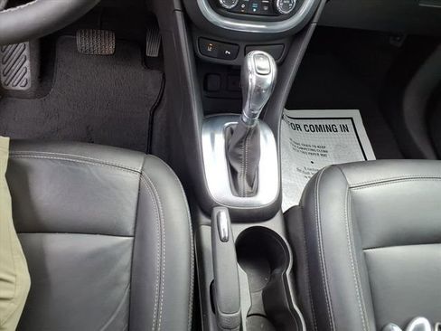 Used 2014 Buick Encore Premium FWD image 17