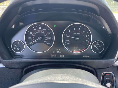 Used 2017 BMW 330i Sedan RWD image 20