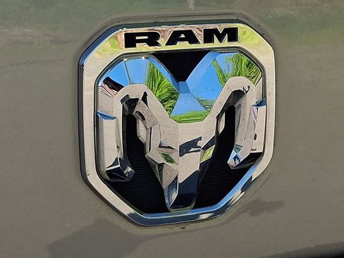 Used 2023 RAM 1500 Laramie AWD/4WD image 30