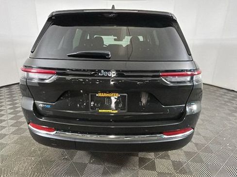 Used 2023 Jeep Grand Cherokee 4WD 4xe w/ Luxury Tech Group II image 4