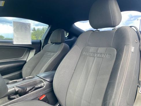 Used 2019 Ford Mustang Coupe w/ Equipment Group 101A RWD image 12