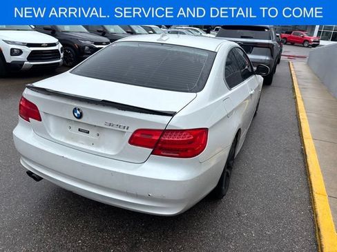 Used 2013 BMW 328i xDrive Coupe AWD/4WD image 10