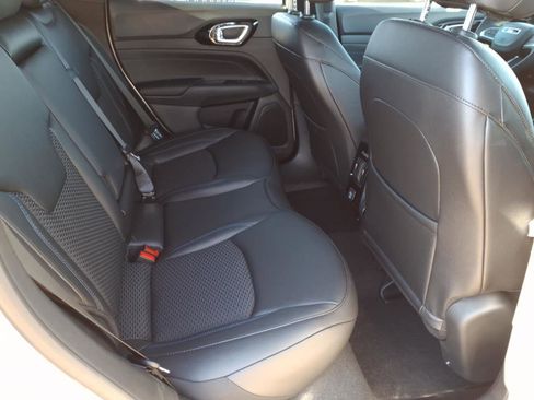 New 2025 Jeep Compass Latitude w/ Altitude Special Edition image 9