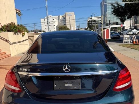Used 2017 Mercedes-Benz E 300 image 6