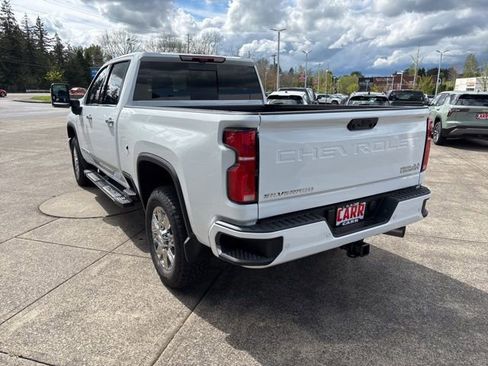 New 2026 Chevrolet Silverado 3500 High Country w/ High Country Premium Package AWD/4WD image 6