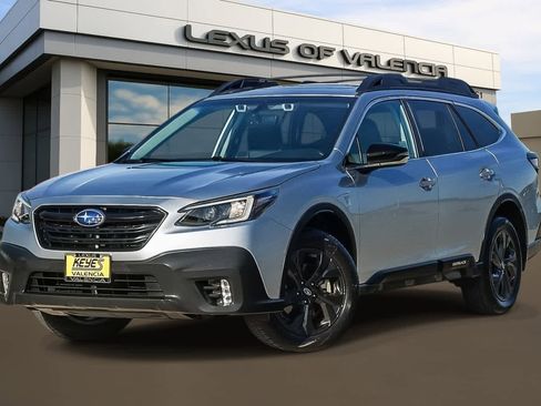 Used 2020 Subaru Outback Onyx Edition XT image 2