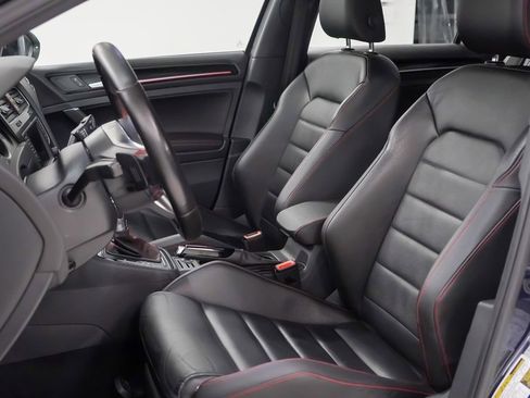 Used 2016 Volkswagen GTI SE image 5