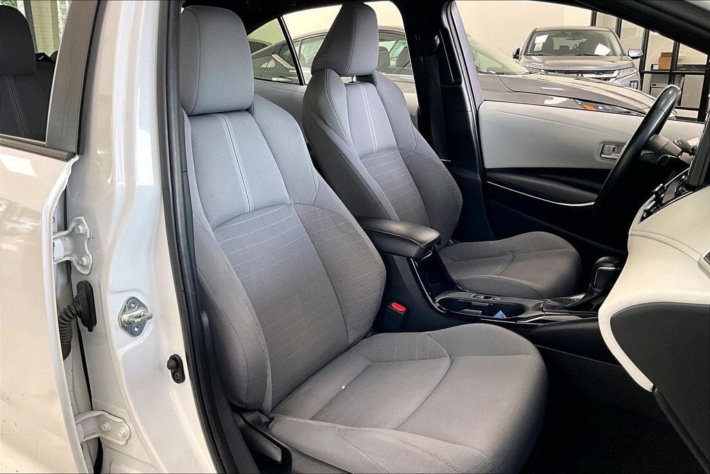 Used 2024 Toyota Corolla SE FWD image 26