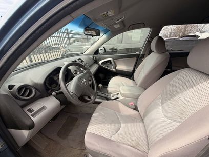 Used 2007 Toyota RAV4 2WD w/ 3rd Row