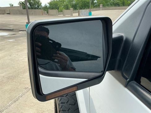 Used 2016 Ford F150 Lariat w/ Equipment Group 501A Mid AWD/4WD image 14
