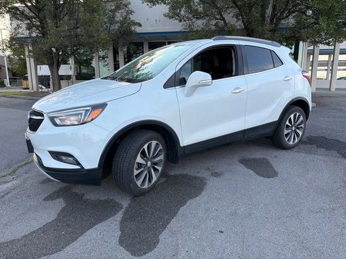 Used 2018 Buick Encore Essence AWD/4WD image 10