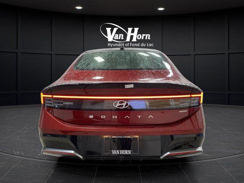 New 2025 Hyundai Sonata Limited image 14