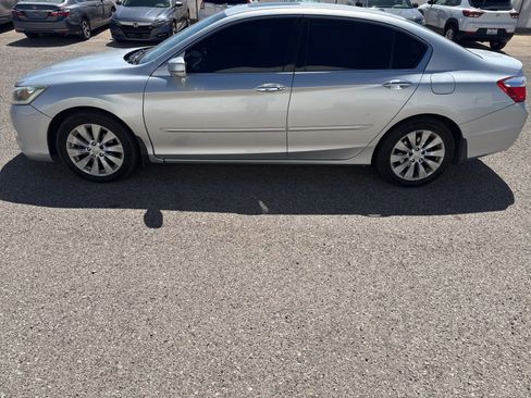 Used 2013 Honda Accord EX-L image 2