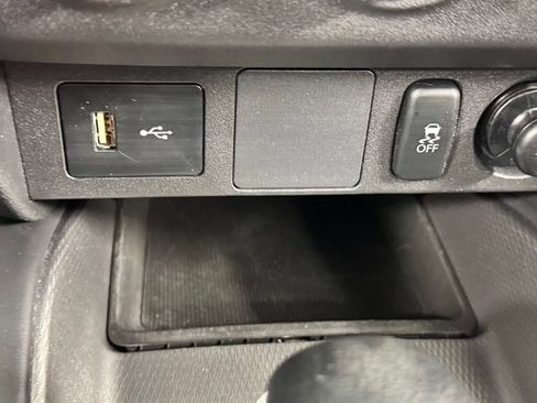 Used 2021 Mitsubishi Outlander Sport ES AWD/4WD image 27
