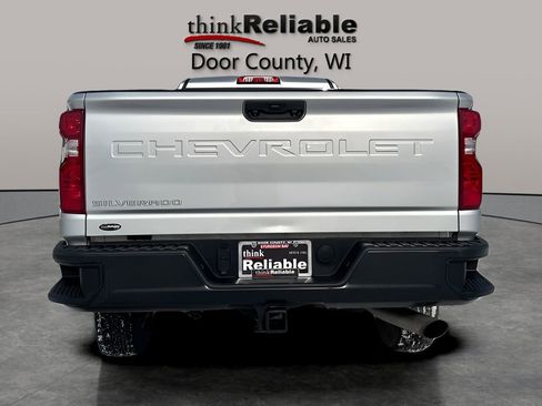 Used 2022 Chevrolet Silverado 2500 W/T w/ WT Convenience Package image 5