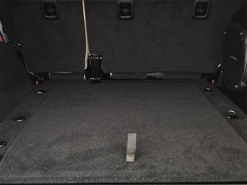 Used 2021 Jeep Wrangler Unlimited Sport image 29