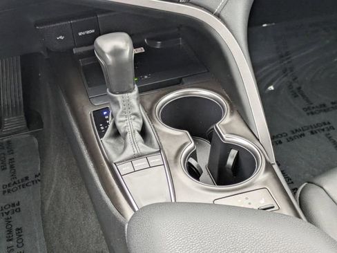 Used 2024 Toyota Camry SE w/ Cold Weather Package image 14