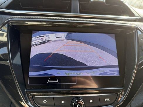 Used 2021 Chevrolet TrailBlazer LT w/ Convenience Package image 30