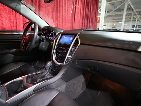 Used 2016 Cadillac SRX FWD image 21