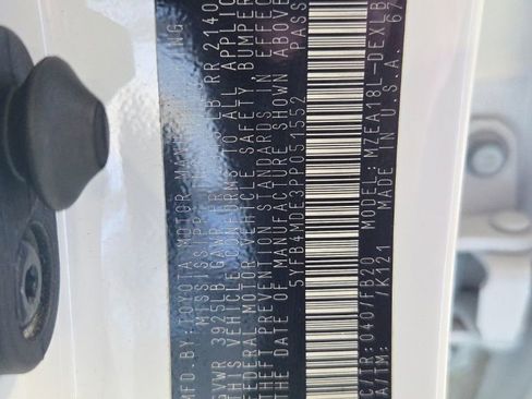 Used 2023 Toyota Corolla LE image 26