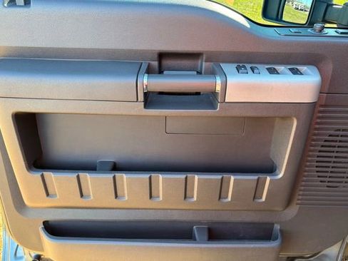 Used 2016 Ford F250 Lariat w/ Lariat Ultimate Package image 30