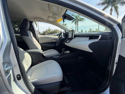 Certified 2021 Toyota Corolla LE FWD image 16