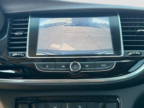 Used 2021 Buick Encore Preferred w/ Safety Package image 30