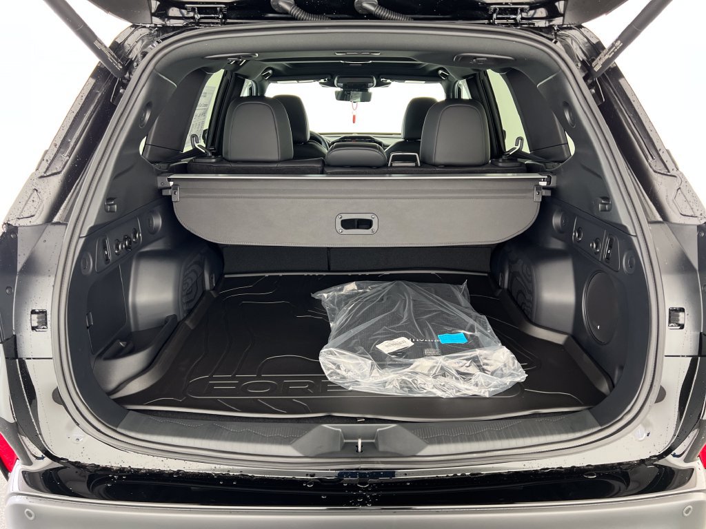 New 2026 Subaru Forester Touring AWD/4WD image 25