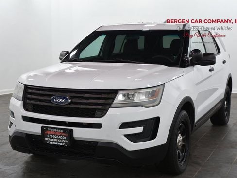 Used 2016 Ford Explorer 4WD Police Interceptor image 3