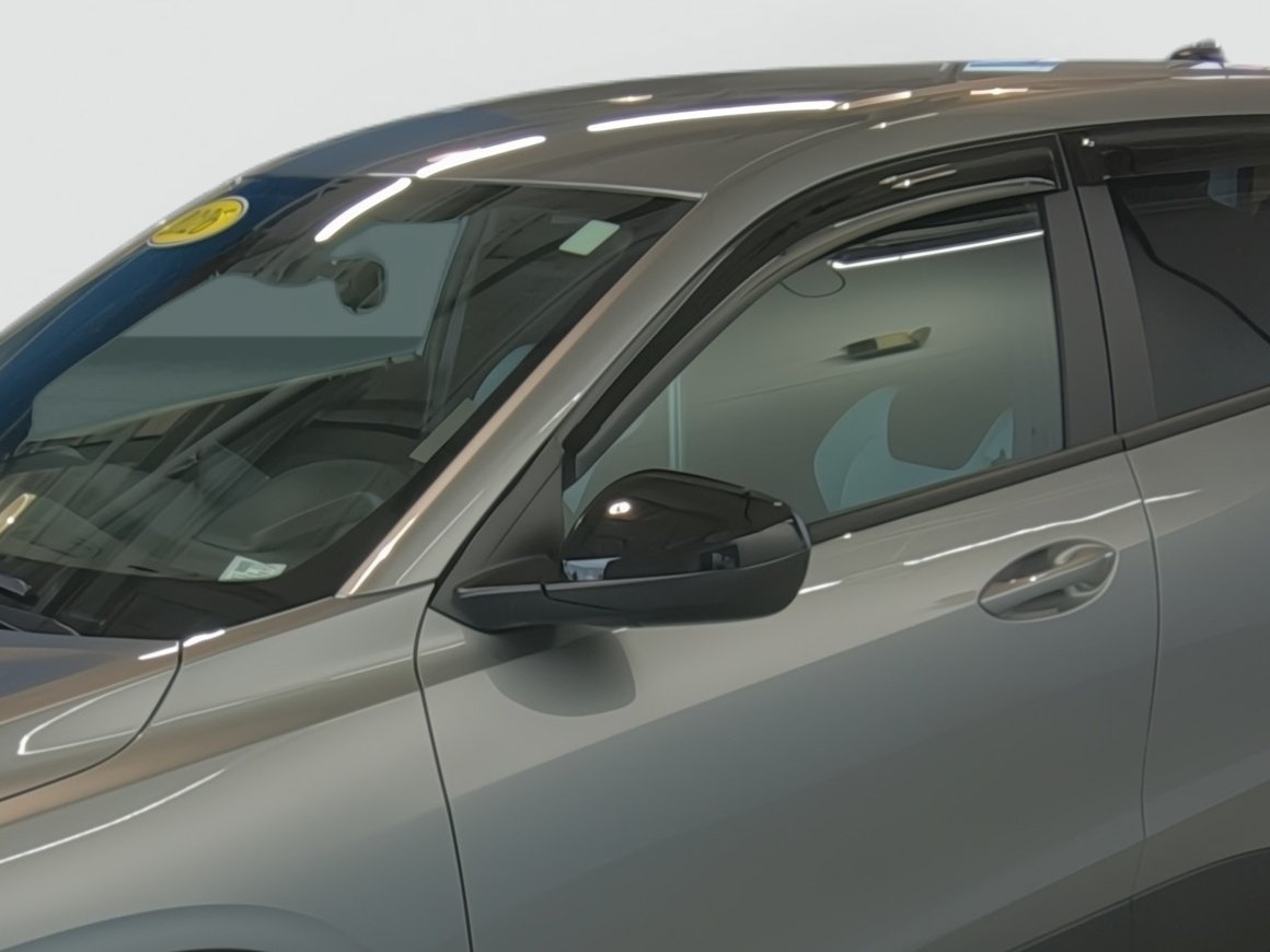 Used 2026 Chevrolet Trax RS w/ Driver Confidence Package FWD image 8