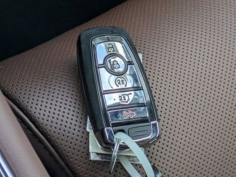 New 2026 Lincoln Aviator Reserve image 29