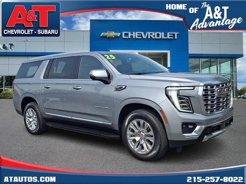 Certified 2025 GMC Yukon XL Denali AWD/4WD image 1