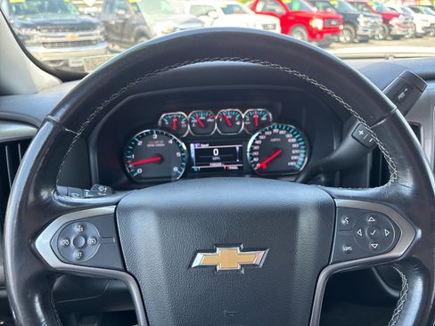 Used 2018 Chevrolet Silverado 1500 LT w/ All Star Edition image 25