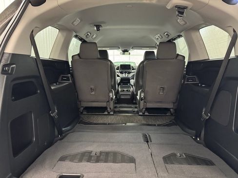 Used 2021 Honda Odyssey EX image 27