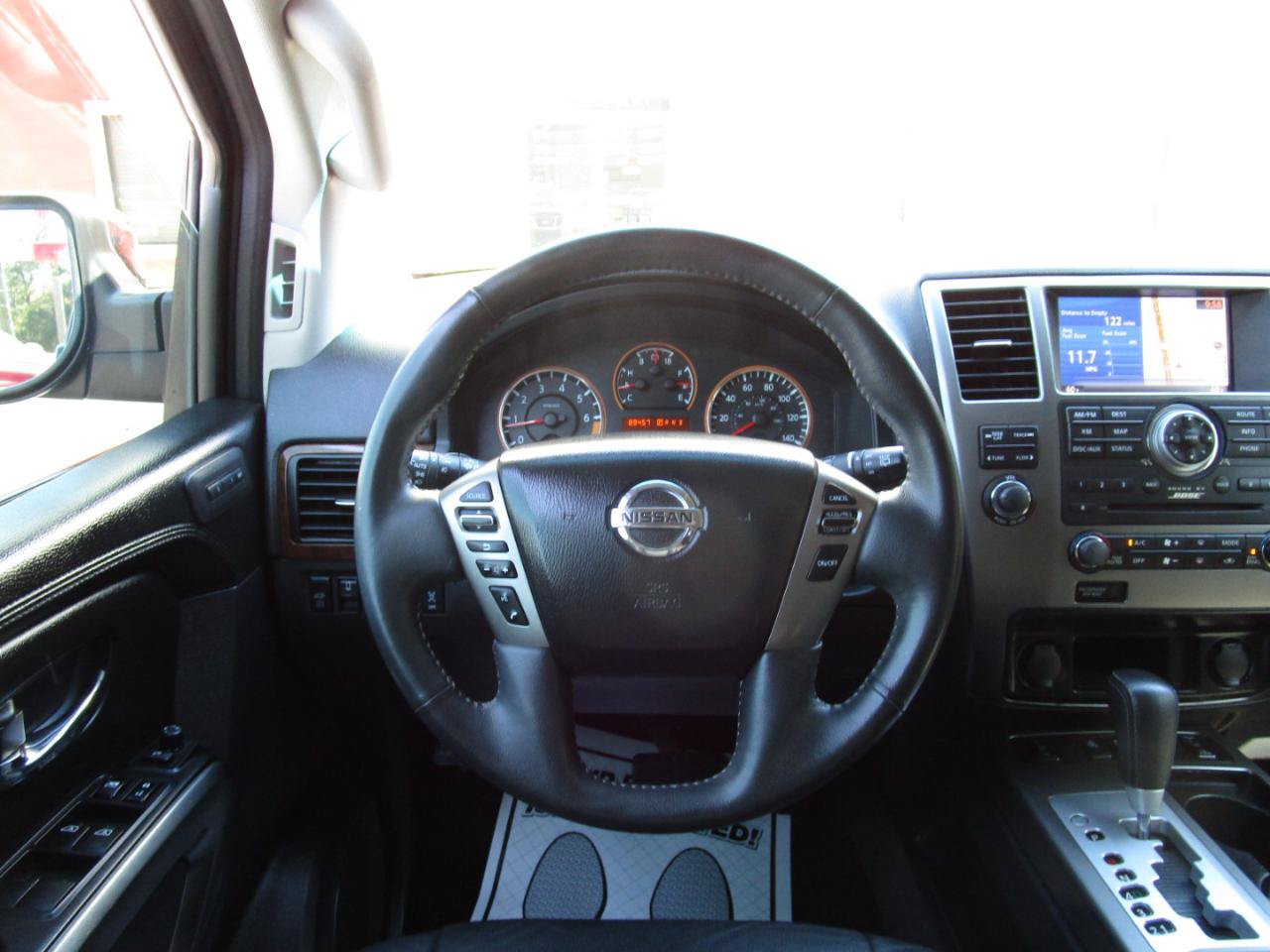 Used 2015 Nissan Armada Platinum RWD image 10