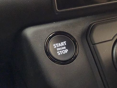 New 2026 Land Rover Defender 110 OCTA AWD/4WD image 20