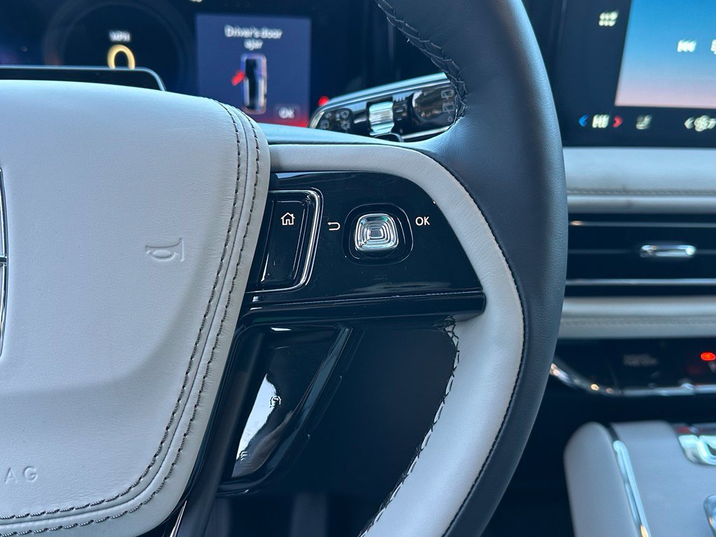 New 2027 Lincoln Aviator Reserve AWD/4WD image 10