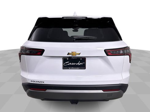 New 2026 Chevrolet Equinox LT w/ Convenience Package II image 42