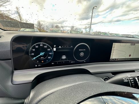 New 2026 Kia Seltos SX image 44