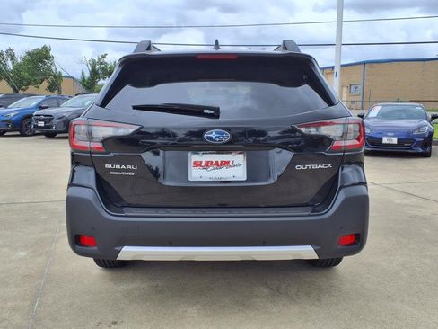 New 2025 Subaru Outback Limited image 3